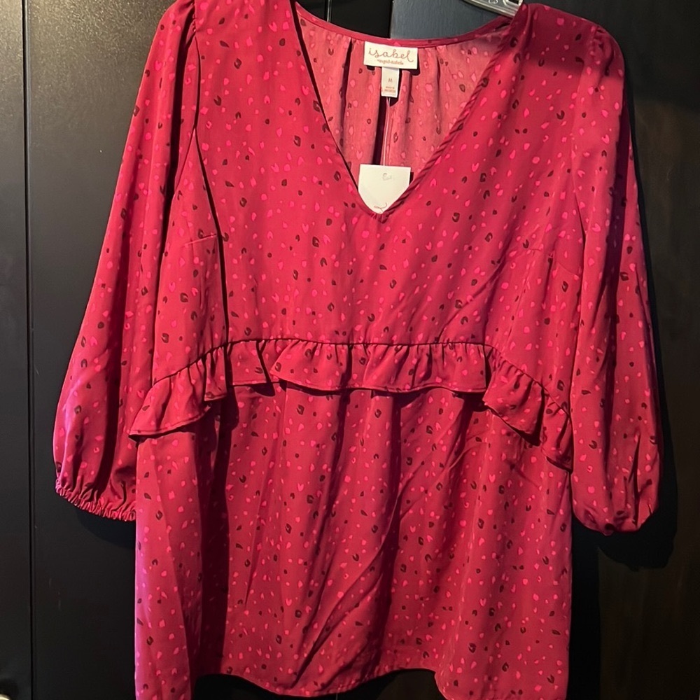 Isabel  by  ingrid &  Isabel medium burgundy color ladies top
